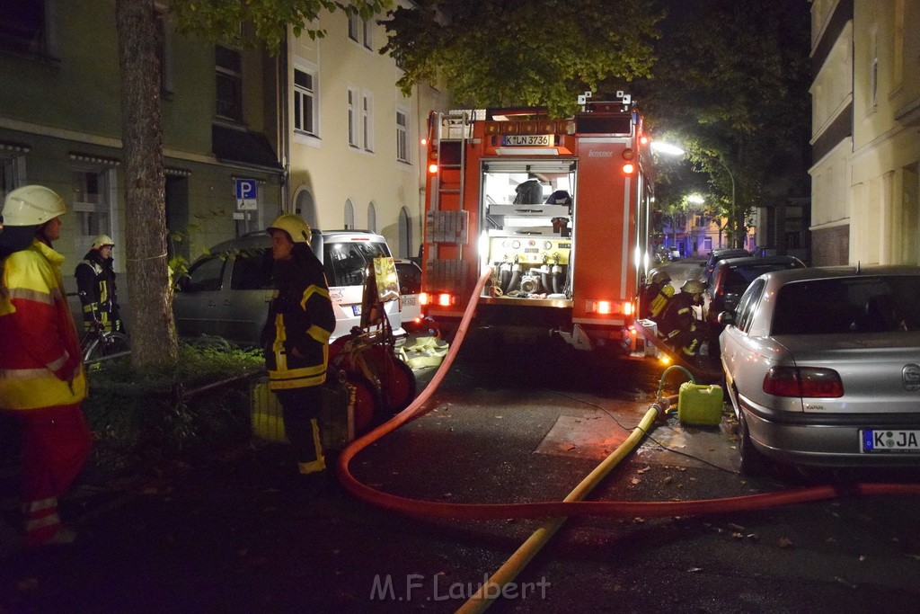 Feuer 2 Y Kellerbrand Koeln Humbold Gremberg Hachenburgerstr P404.JPG - Miklos Laubert